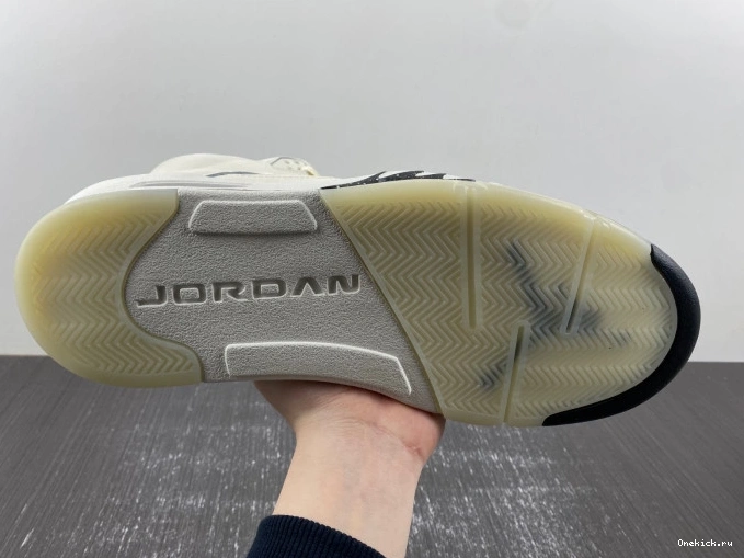 One Kick Air FN7405-100 Jordan 5 Sail SE 0816